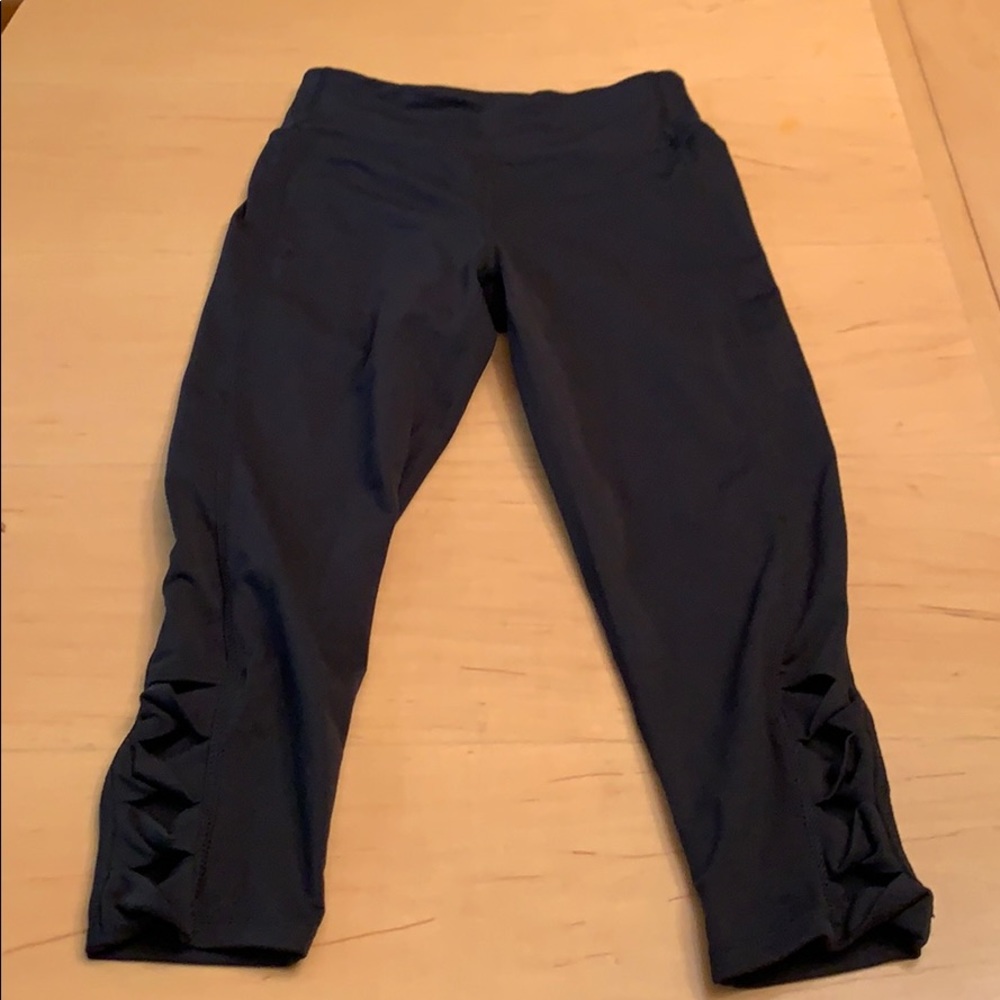 Zella Capri Leggings